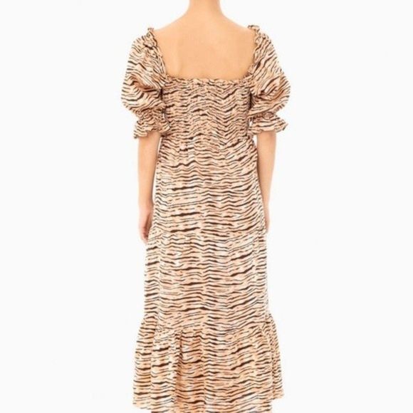 Faithful The Brand De Christin Midi Dress in the Wyldie Animal Print Linen - Picture 10 of 10